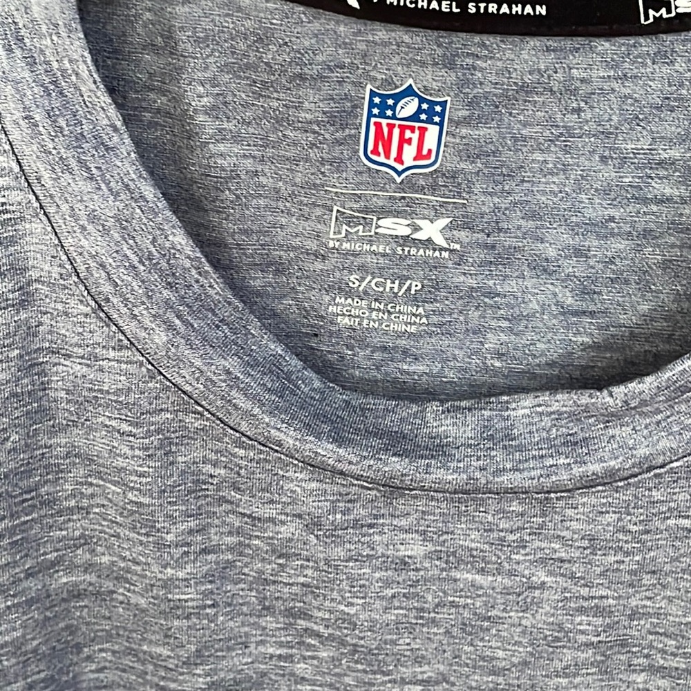 NWT NFL New England Patriots Athletic Performance Shirt - Picture 3 of 8